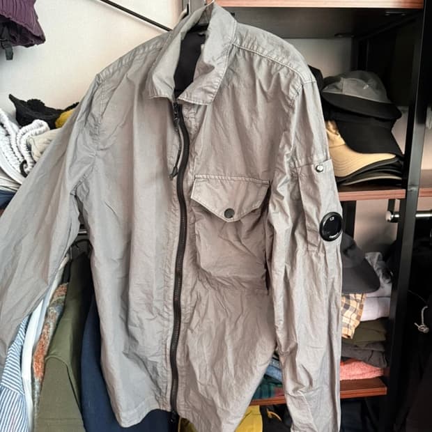 cp컴퍼니 나일론 자켓