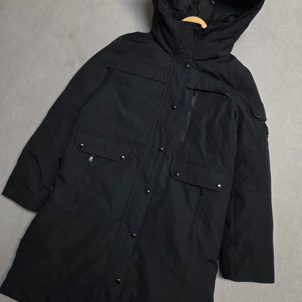 (90) GUESS(게스 ) 덕다운 패딩 여
