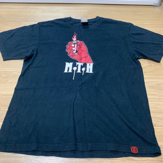 L]09s 맥시멈 더 호르몬 x 롤링 크레이들 콜라보 라이터 투어 티셔츠