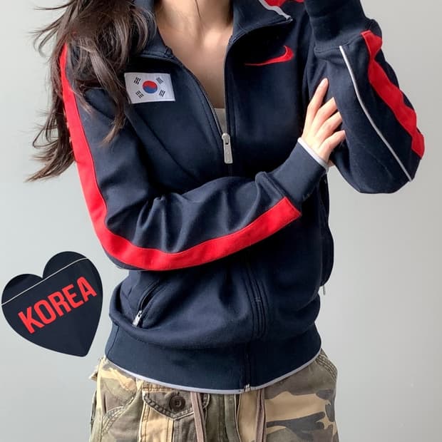 나이키 코리아 트랙탑