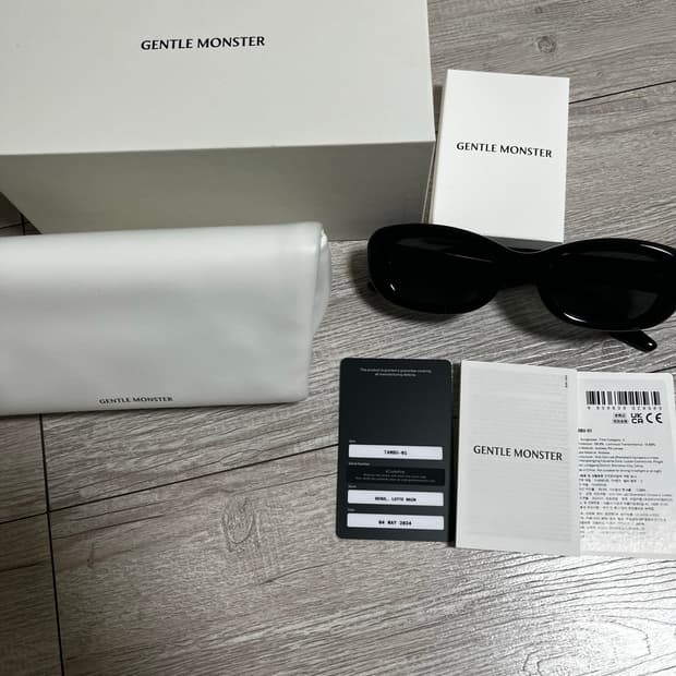 젠틀몬스터 탐부 01