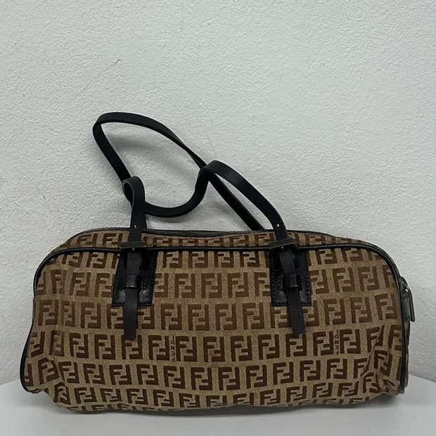 펜디 주카 캔버스 미니 보스톤 토트 & 숄더백