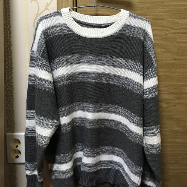 줄무늬 니트