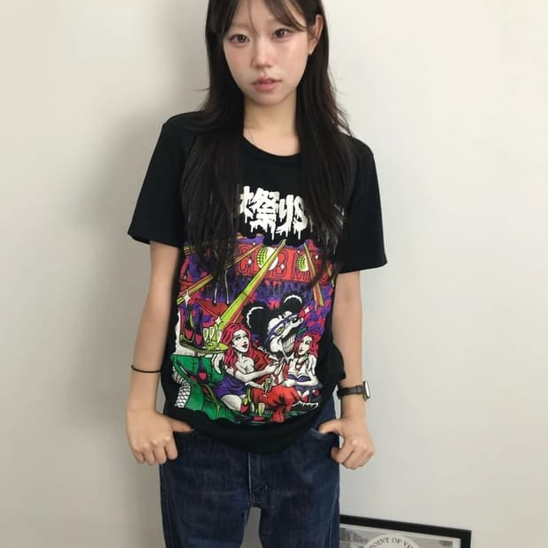 JPN Psychedelic Mouse Graphic Tee