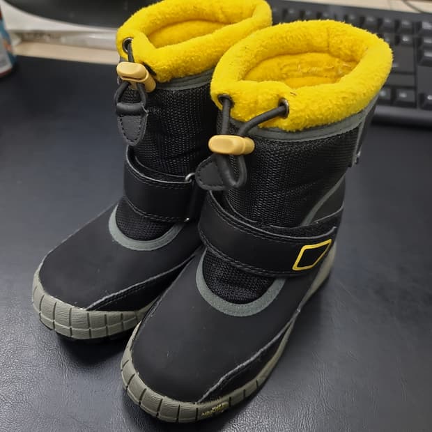 (140~150사이즈) 아동 노스페이스 방한부츠 새상품 판매합니다.