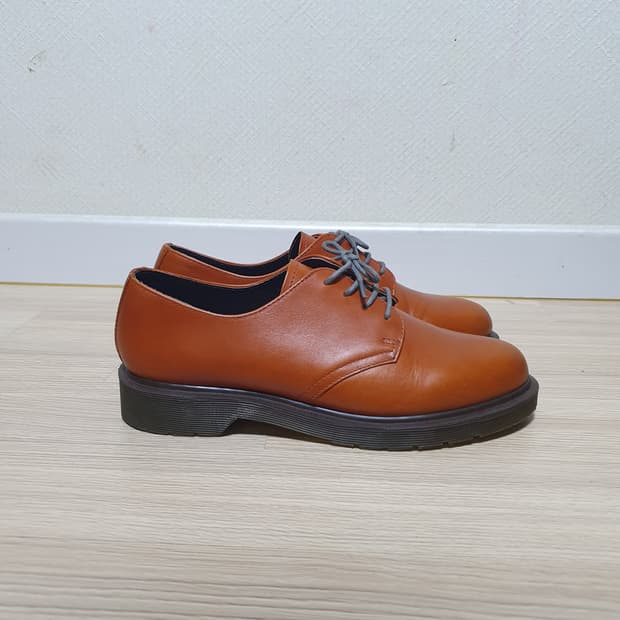 닥터마틴 로퍼 270