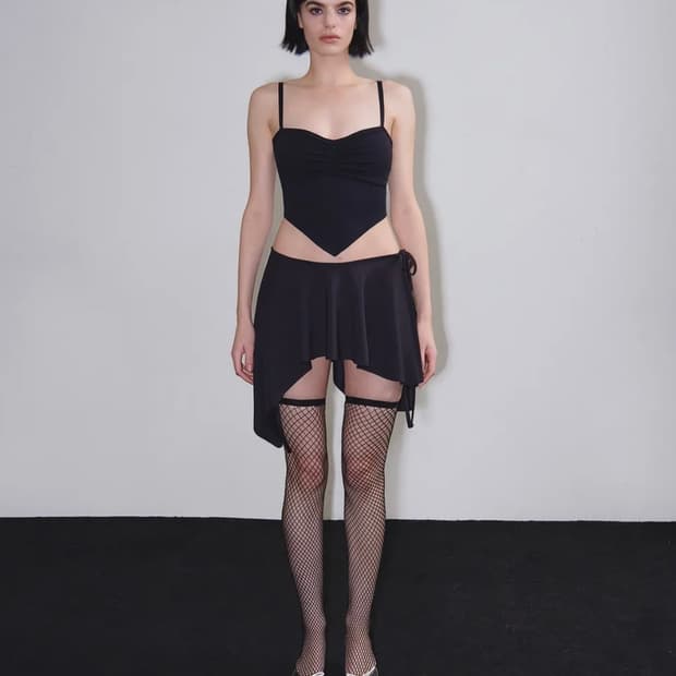 비나제이 수영복 언발 러플 스커트 커버업 새상품