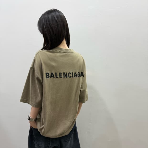 발렌시아가 로고 오버핏 티셔츠