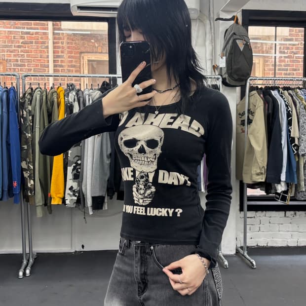 히스테릭 글래머 GO AHEAD 롱슬리브
