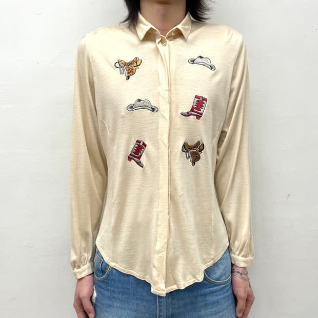 brown western wappen shirt