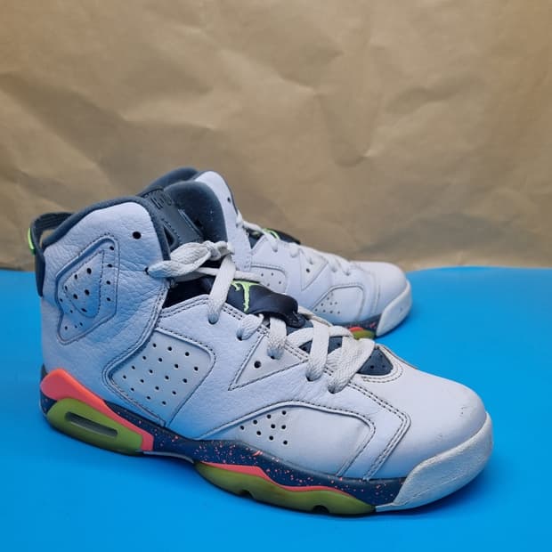 나이키 에어조던8 레트로피어스 농구화 240