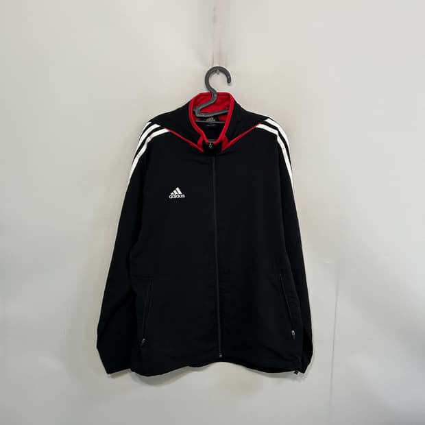 아디다스 남성 우븐 바람막이 105