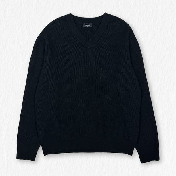 무신사스탠다드 캐시미어 블랜드 브이넥 니트
