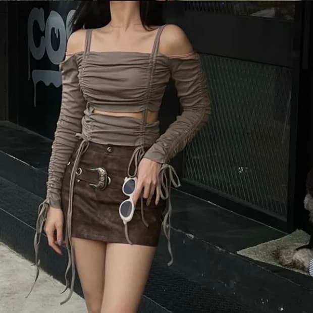 에이블리 셔링 오프숄더티 (미착용)