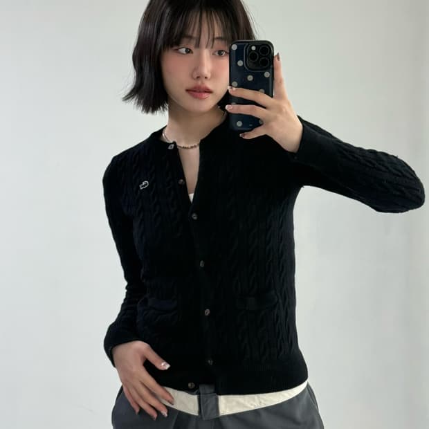 라코스테 블랙 딱붙 가디건