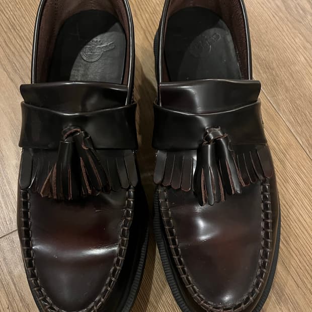 닥터마틴 아드리안 체리 9사이즈