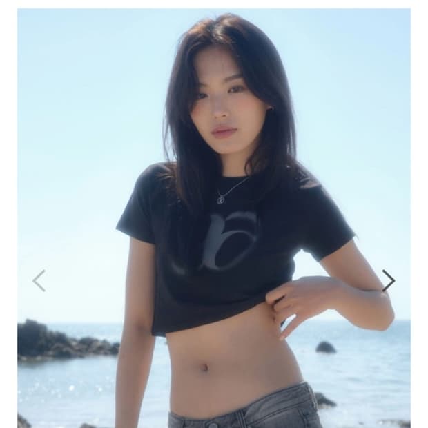 애즈온 홀리데이 크롭 버건디