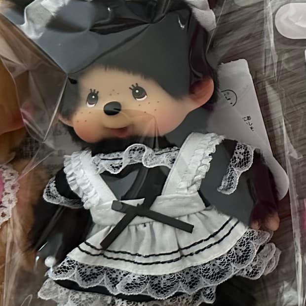 홍콩 블랙 메이드 몬치치