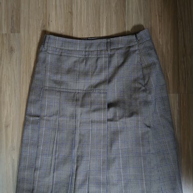 쉬즈미스 스커트