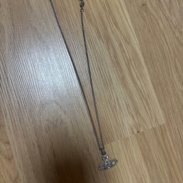 비비안웨스트우드목걸이