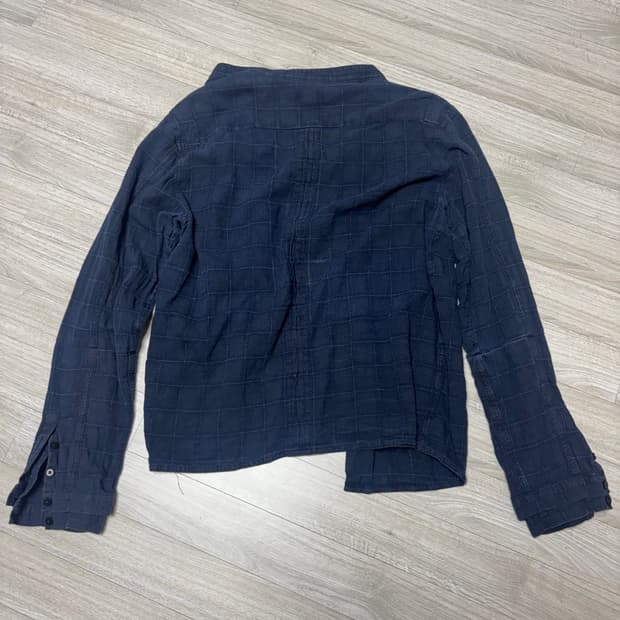 블랙멀 셔츠
