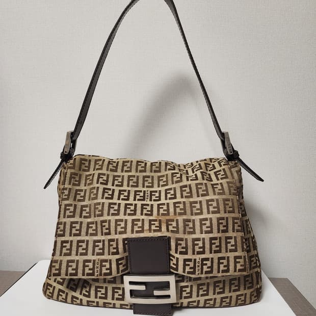 펜디 쥬카 빈티지 맘마백