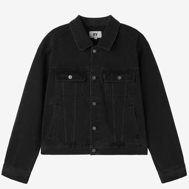STUD DENIM TRUCKER JACKET