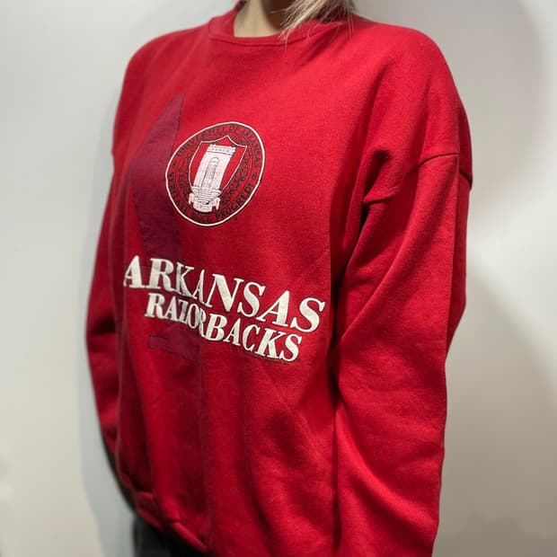 ULTIMATE USA 레드 맨투맨