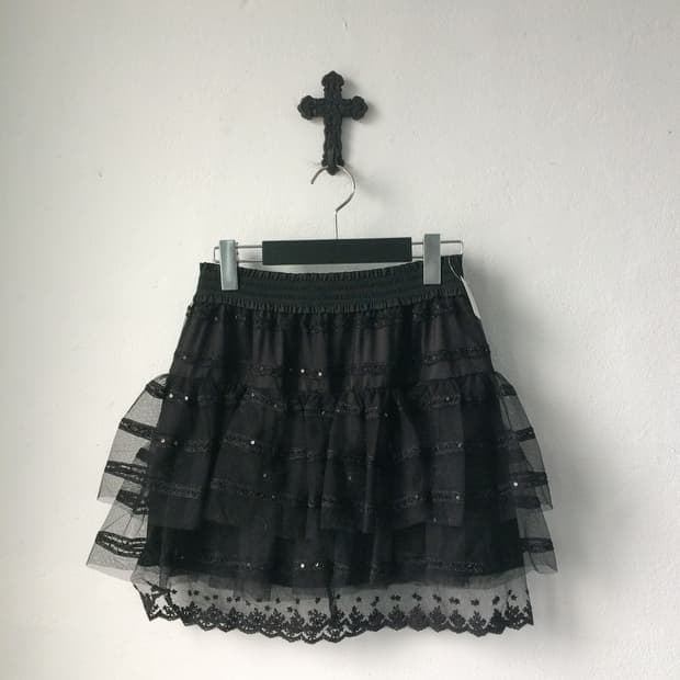Beads point lace layer mini skirt