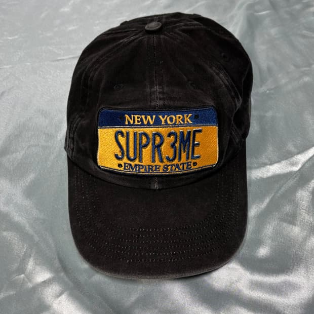 슈프림 6패널 블랙 캠프캡