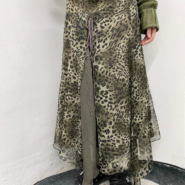 그린 레오파드 아일렛 쉬폰 스커트