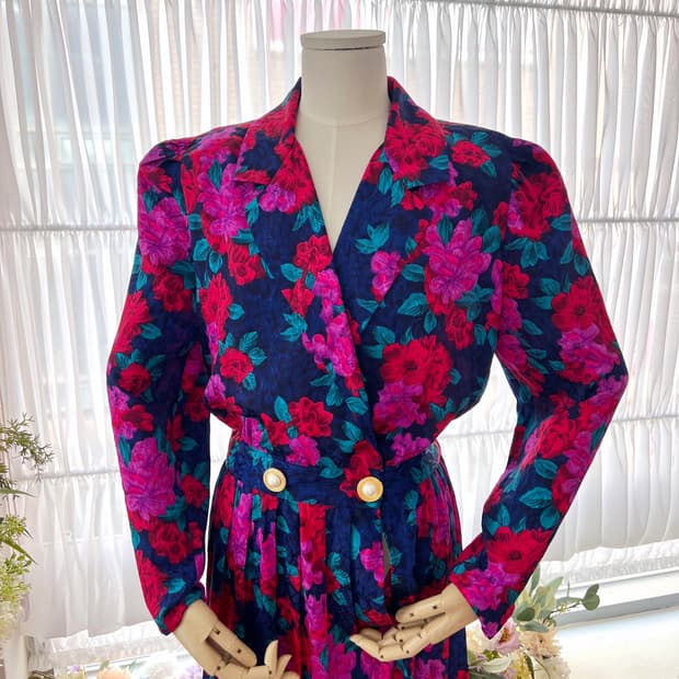 네이비 로즈 진주 더블버튼 원피스