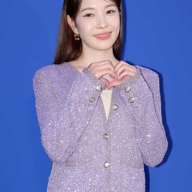 한섬 타임 23SS 퍼플 스팽글 자켓 가디건(Free)