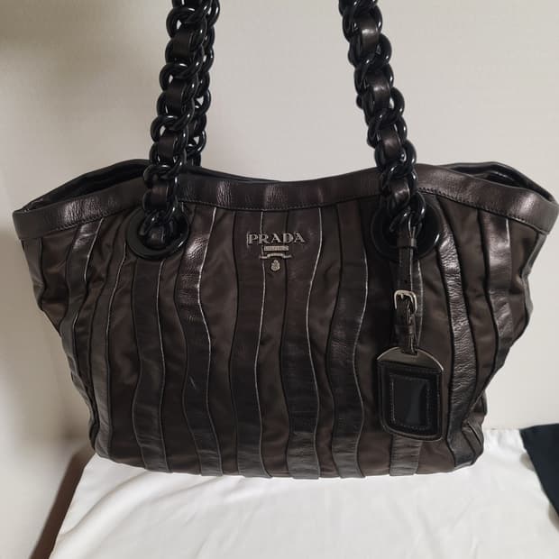 프라다 가방,숄더백,토트백(디올샤넬보테가루이비통구찌셀린느생로랑발렌시아가)