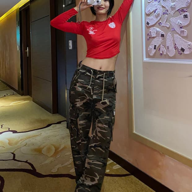 떨스티클럽 카모 카고 팬츠 카키