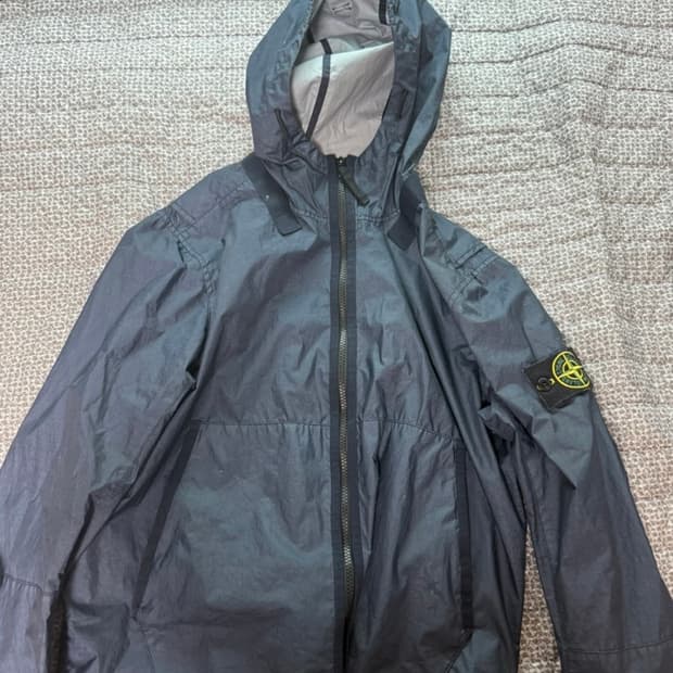 스톤아일랜드 바람막이S