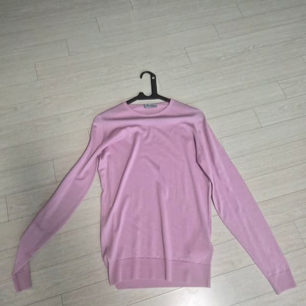 존스메들리 울100 니트