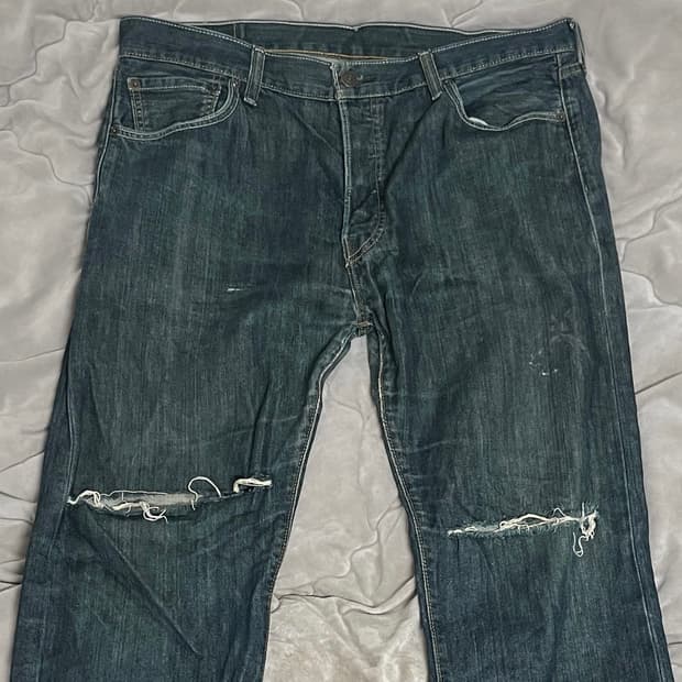 Levi’s 501 denim pants