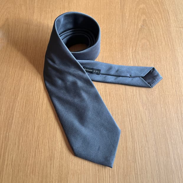 조르지오 아르마니 핸드메이드 솔리드 넥타이