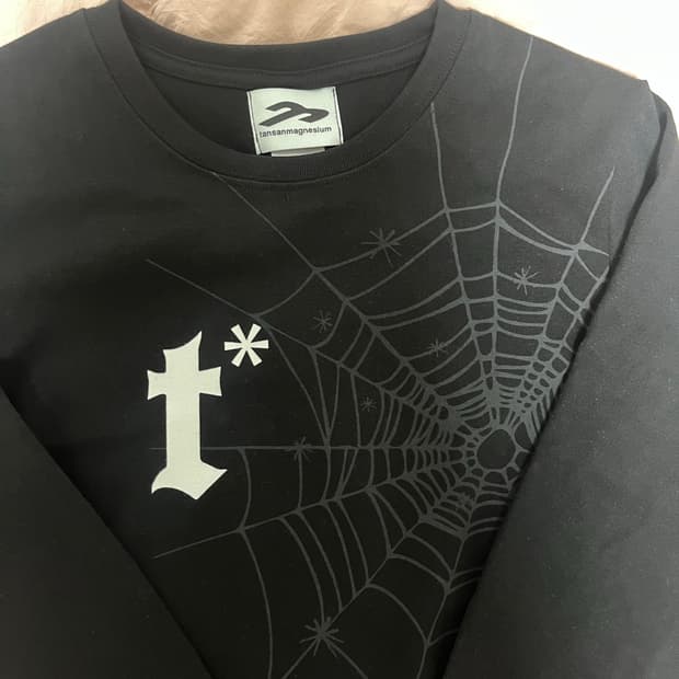 (새상품) 탄산마그네슘 스파이더 웹 롱슬리브 블랙