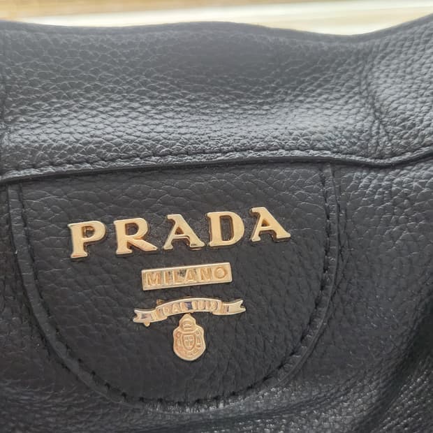 프라다 숄더가방
