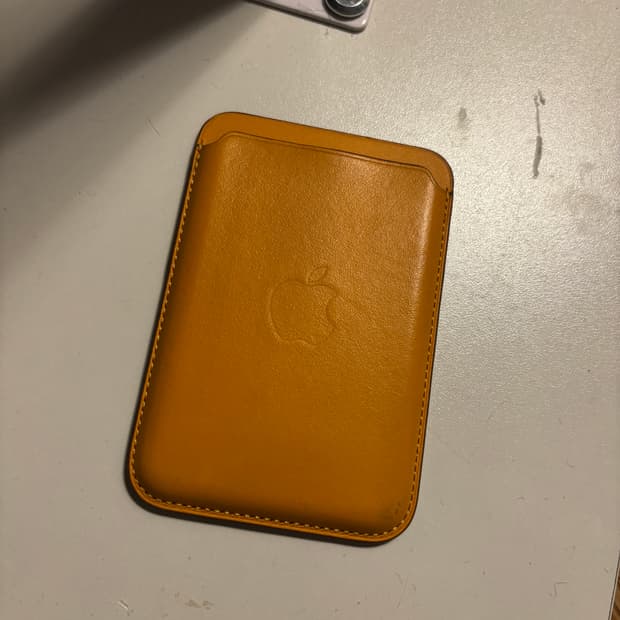 애플 MagSafe 가죽 카드지갑 옐로우(정품)