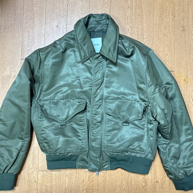 벨리에 오버사이즈 봄버 카키 M