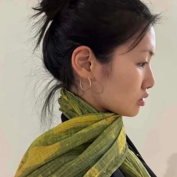 Lyte green 스카프 구매합니다