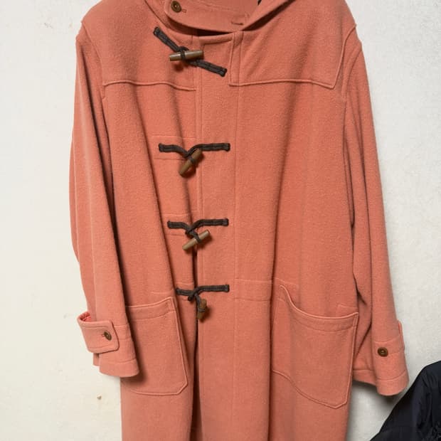 캡틴선샤인 더플코트 아프리콧 38사이즈 민트급 팝니다.