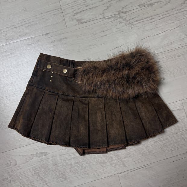 빈티지 스터드 퍼 플리츠 미니스커트