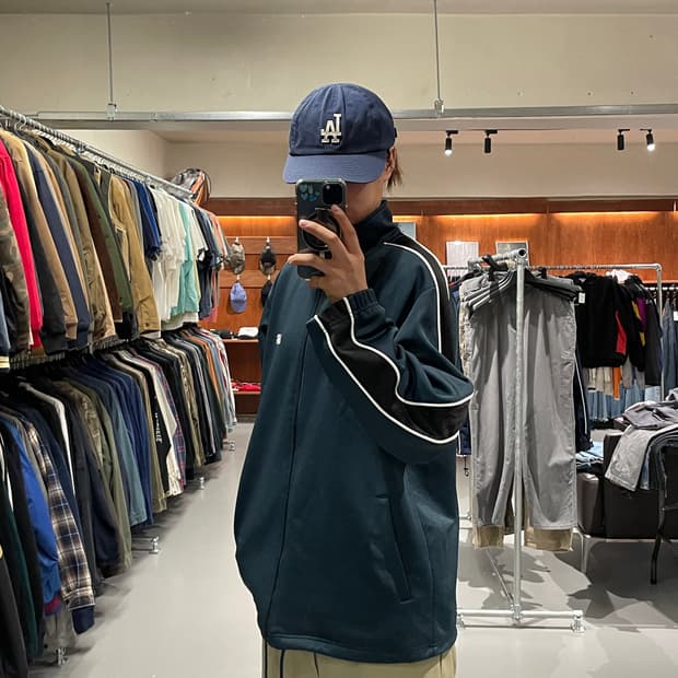 뉴발란스 올드스쿨 저지