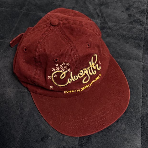 빈티지 레드 스냅백 모자 