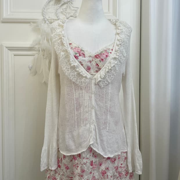 white lace ruffle crystal button fairy c