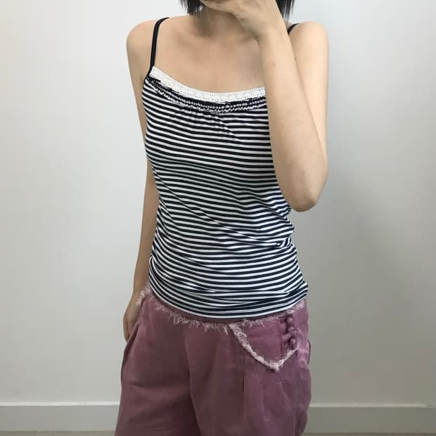 빈티지 스트라이프 프릴 나시